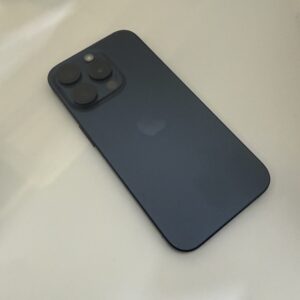 iPhone 15 Pro 256GB｜バッテリー100％新品交換済み｜美品